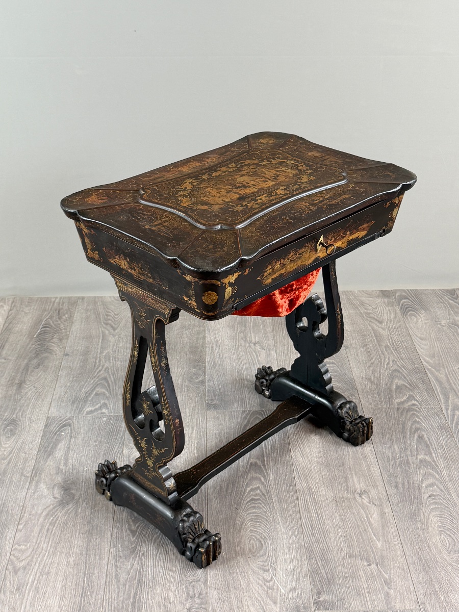 Meuble nécessaire de couture Napoléon III en bois noirci, XIXe Siècle-photo-3