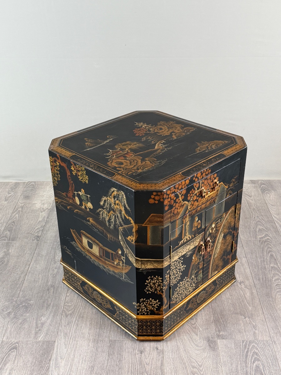 Cabinet japonais en laque noire, XIXe siècle-photo-4