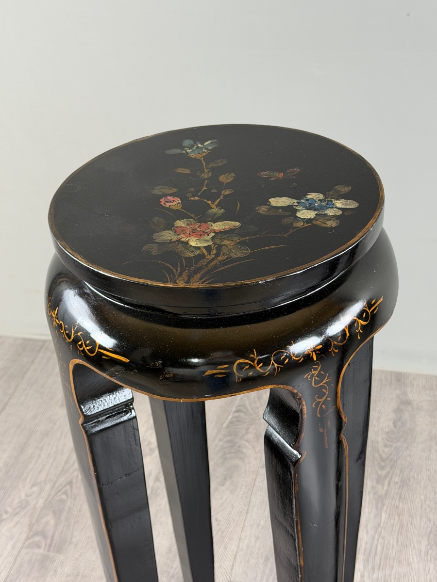 Pair Of Tall, Japanese-style Stools Made Of Black-lacquered Wood, 20th Century-photo-4