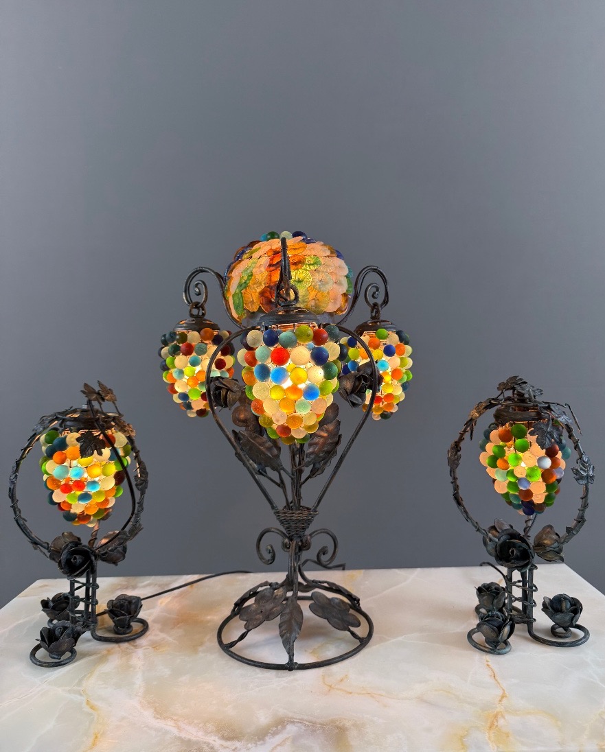 Garniture de trois lampes en bronze et verre de Murano polychrome, XXe Siècle-photo-2