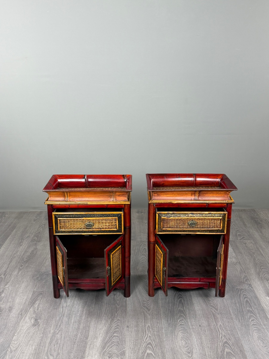 Pair Of Chinese Painted Wooden Nightstands, 20th Century-photo-3