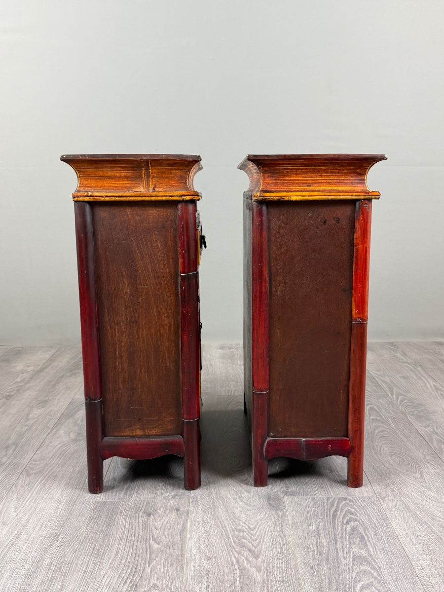 Pair Of Chinese Painted Wooden Nightstands, 20th Century-photo-7