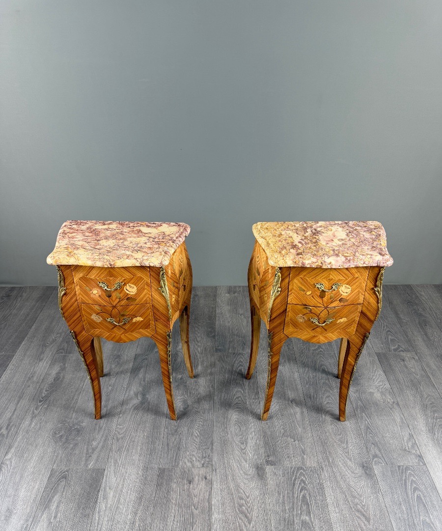 Paire de chevets de style Louis XV en marqueterie et marbre,  XXe siècle-photo-3