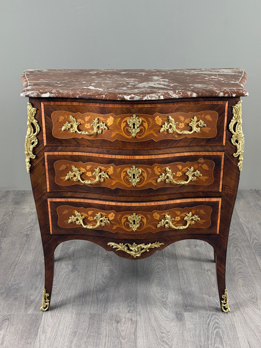 Commode de style Louis XV en marqueterie, bronze doré et marbre, XIXe Siècle-photo-2