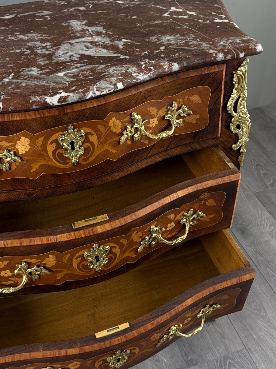 Commode de style Louis XV en marqueterie, bronze doré et marbre, XIXe Siècle-photo-6
