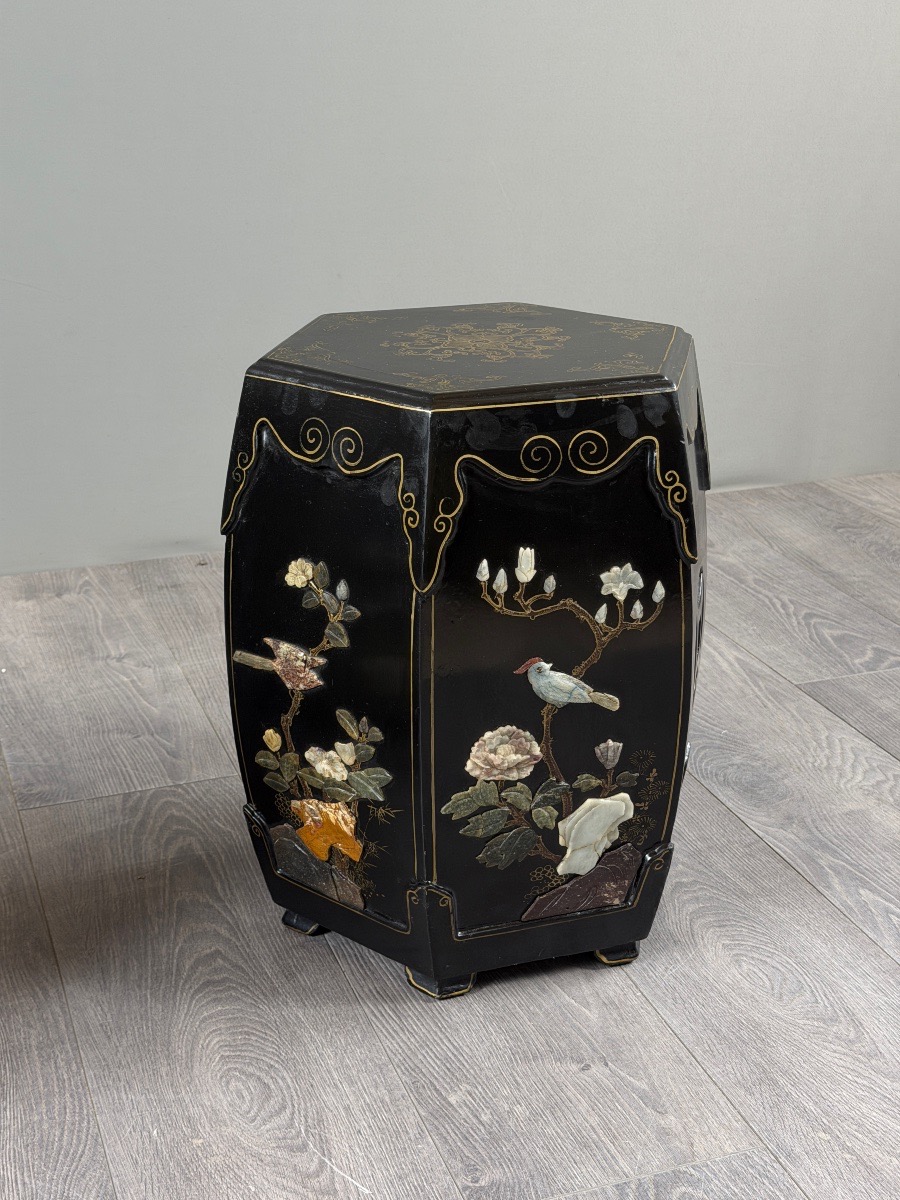 Pair Of Japanese-style Stools Made Of Black-lacquered Wood, 20th Century-photo-1