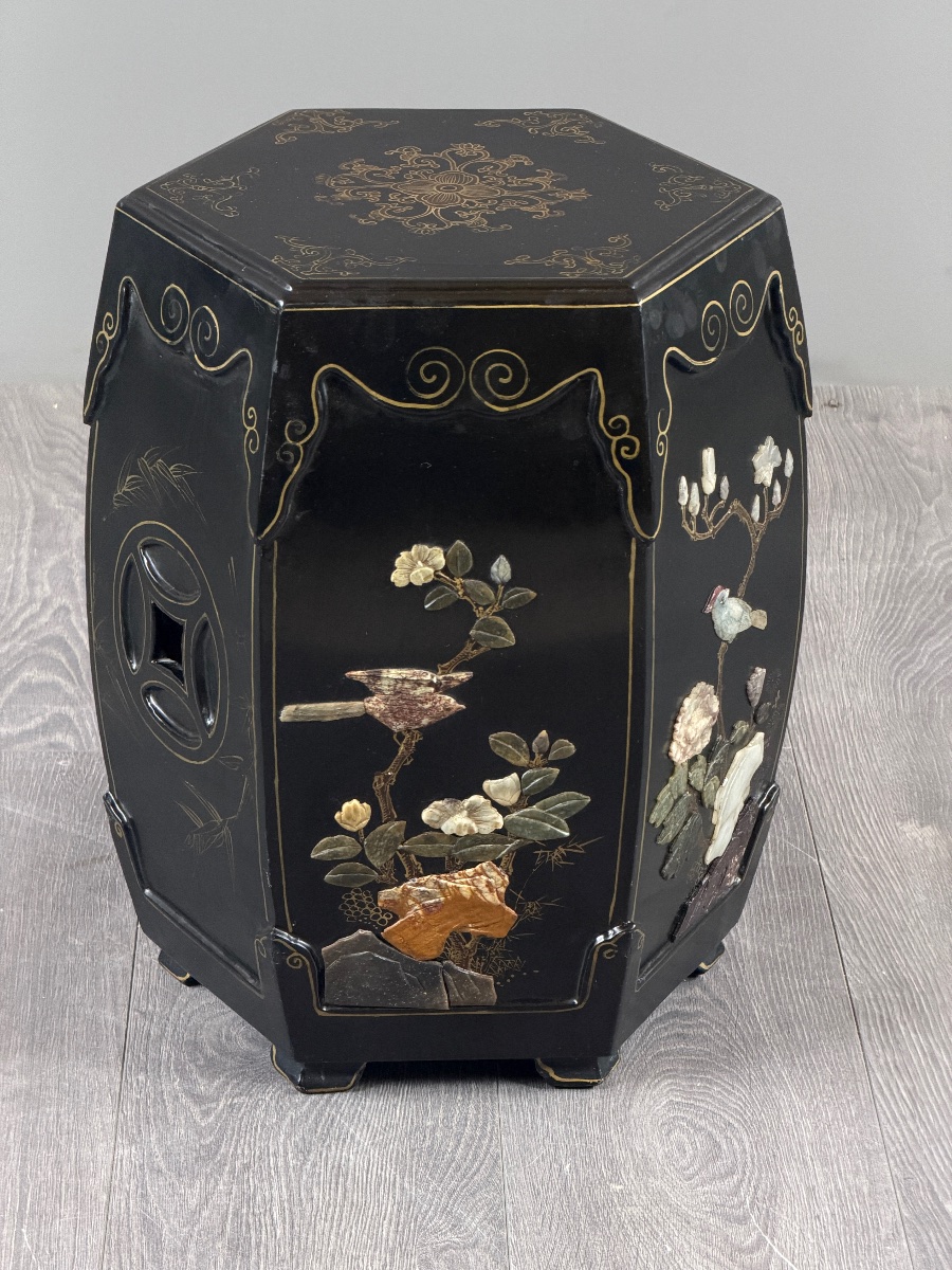Pair Of Japanese-style Stools Made Of Black-lacquered Wood, 20th Century-photo-4