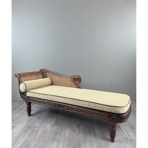 Méridienne de style Louis XVI en bois sculpté et cannage, XIXe siècle