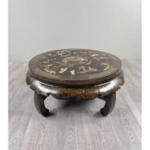 Table basse asiatique en laque, décor incrusté, fin XIXe siècle