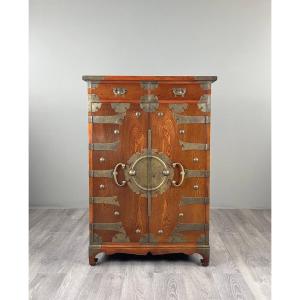 Japanese Tansu Cabinet In Wood With Brass Fittings, Late 19th Century
