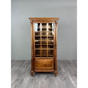 Renaissance-style Walnut Bookcase Display Cabinet, 19th Century