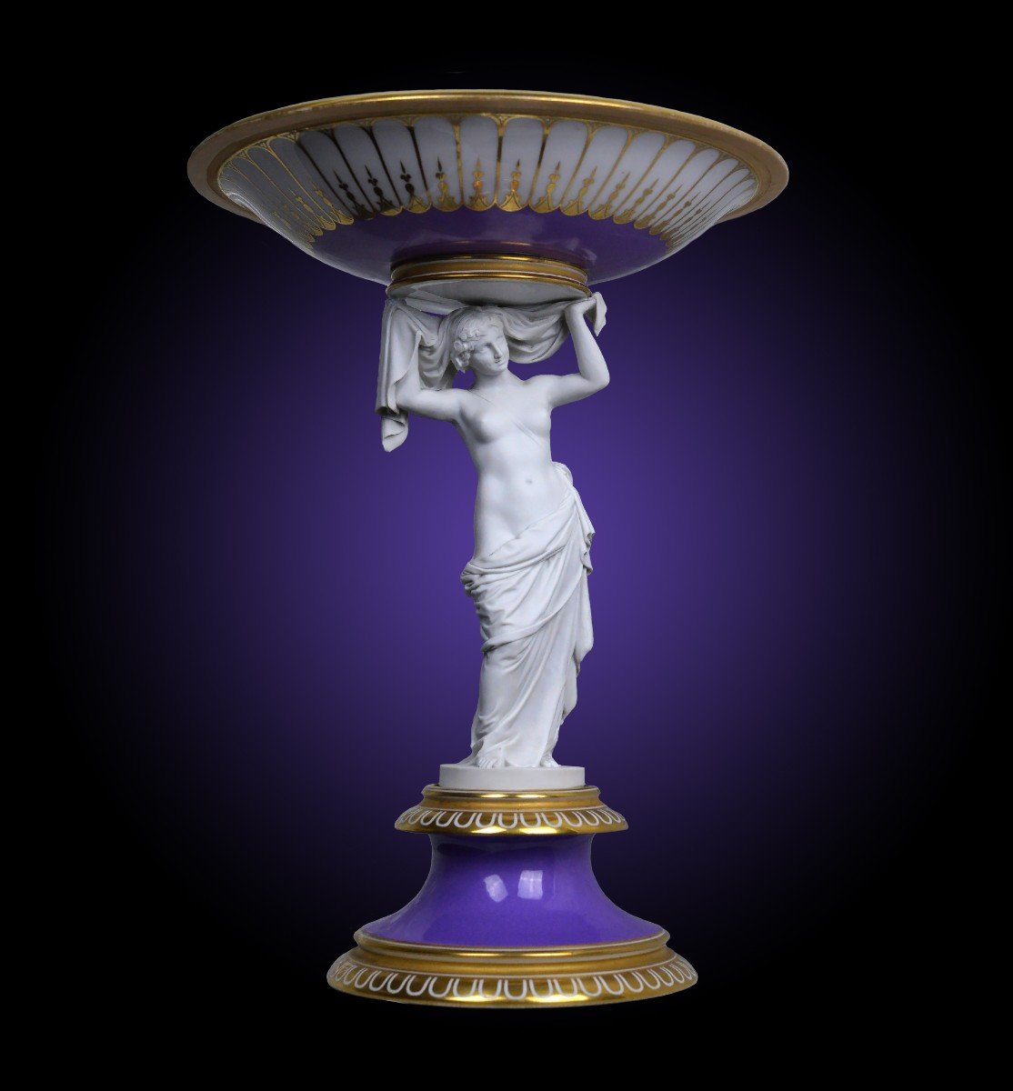 Royal Copenhagen Porcelain Figural Tazza Vase à Fruits Néoclassique Du XIXe Siècle