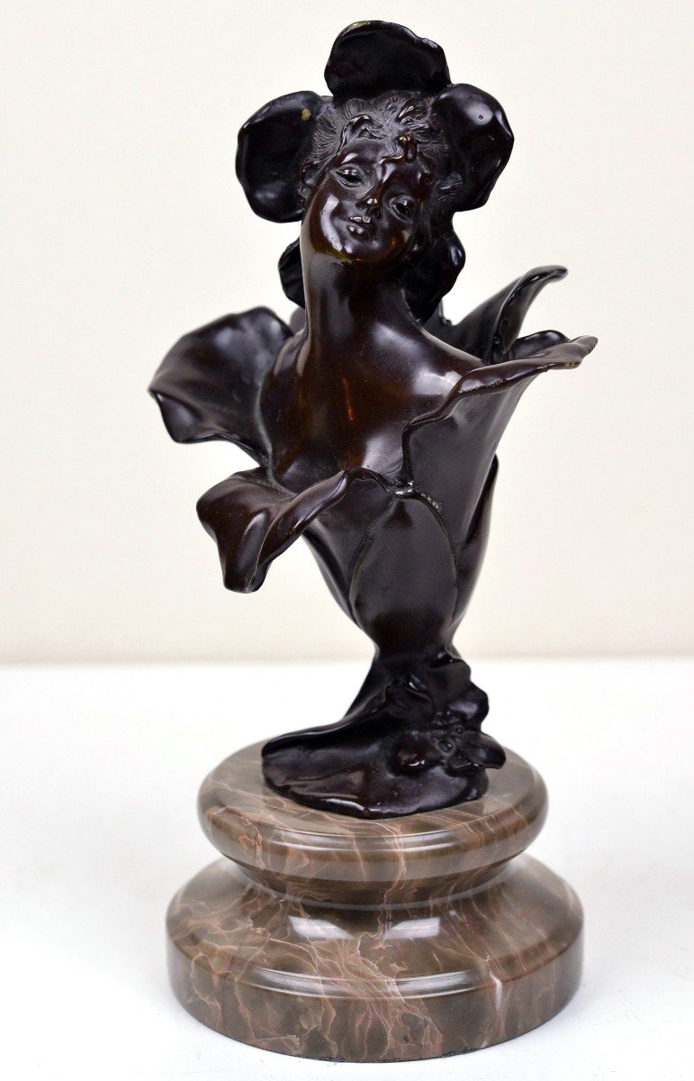 Figurine Of Thumbelina Patinated Bronze N Stone Base 19th Century Art Nouveau-photo-4