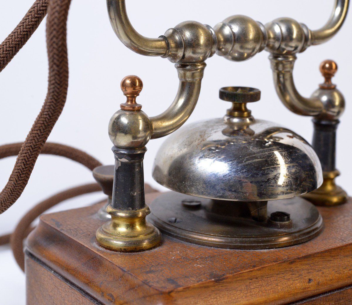 Téléphone De Bureau Ancien En Bois L.M. Ericsson Modèle Bc2050-photo-4