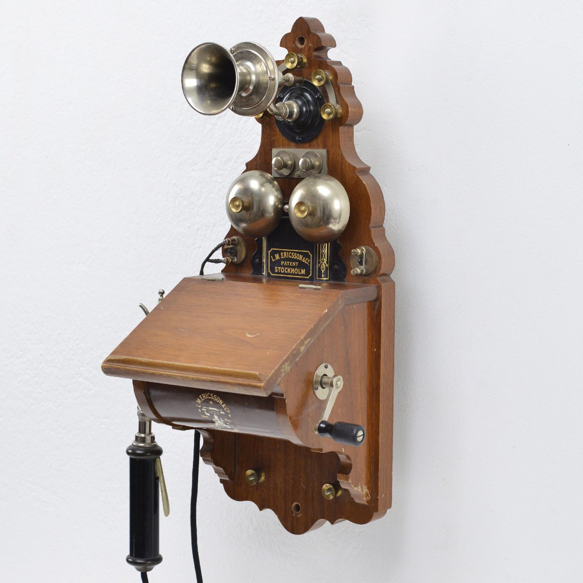 1918 Art Nouveau Swedish Wooden Wall Telephone Ericsson Model 305 Crank Magneto-photo-3