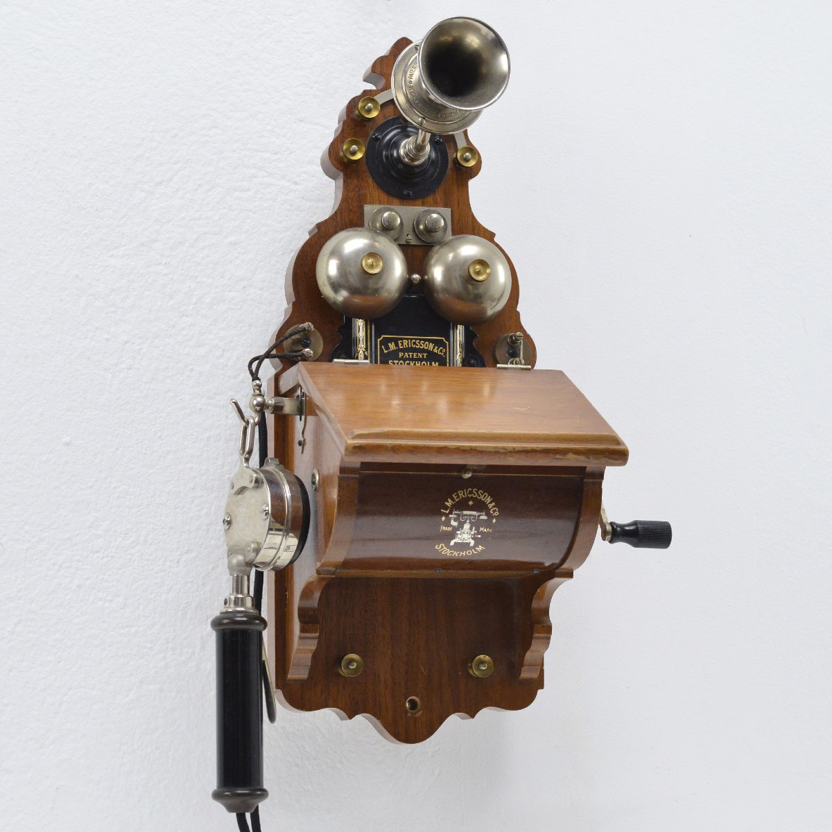 1918 Art Nouveau Swedish Wooden Wall Telephone Ericsson Model 305 Crank Magneto