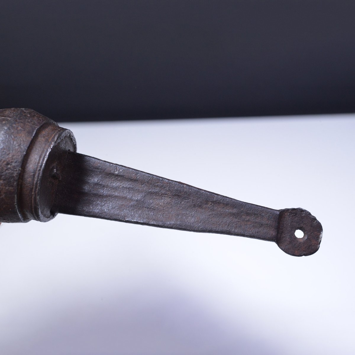 17e Siecle Cadenas Cylindrique Ancien Europeen Fer Forge Main Orne Cle Longue-photo-2