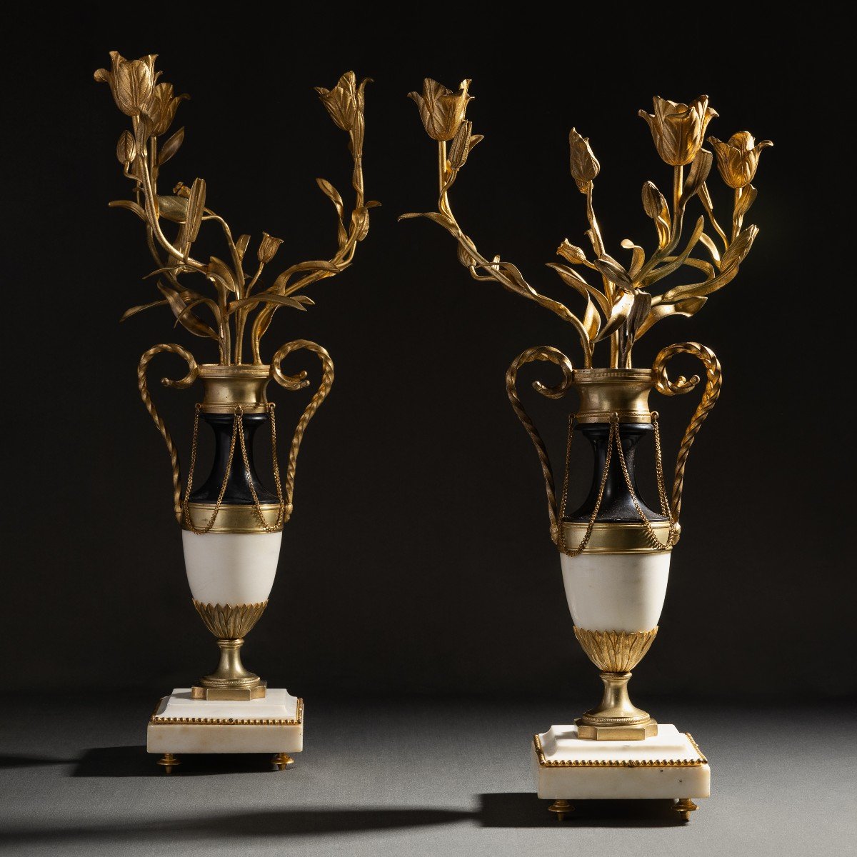 Paris, Late Louis XVI Period - Large Pair Of Bronze And Marble Floral Candelabras-photo-1