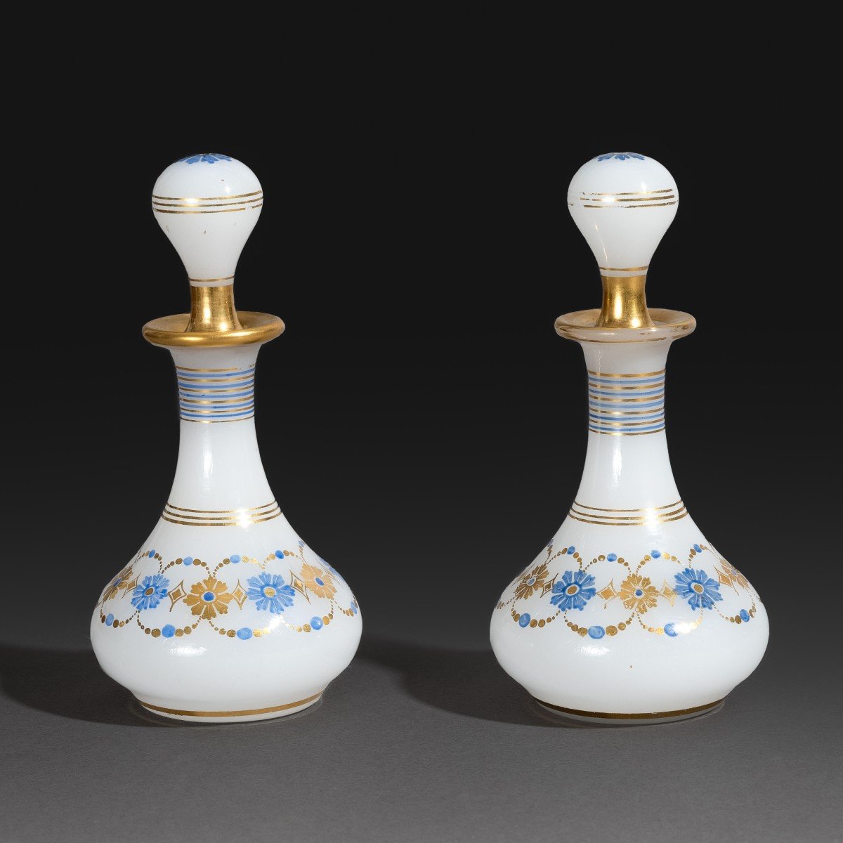 Jean Baptiste Desvignes - paire de flacons en opaline peinte et dorée - Restauration-photo-3