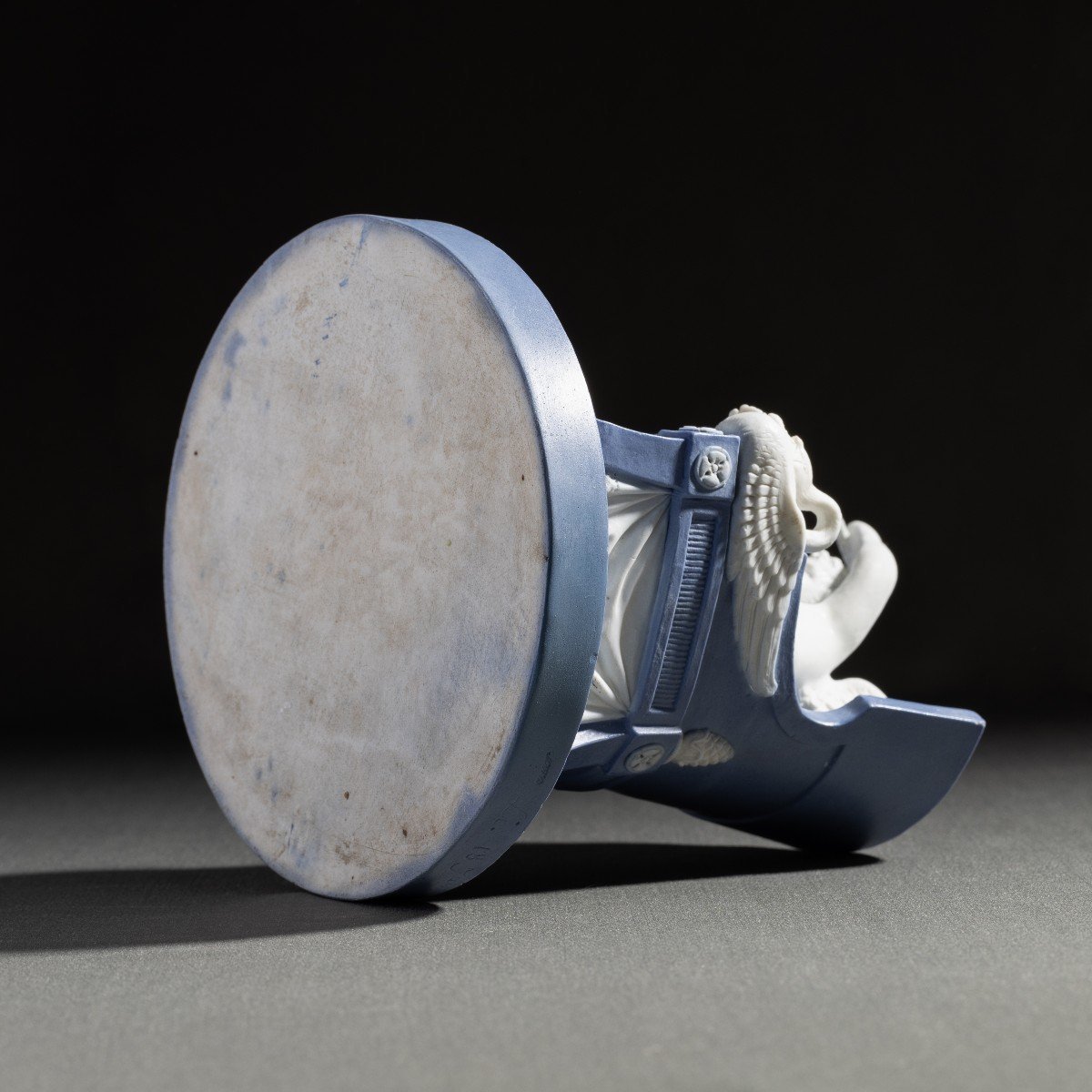 Manufacture Royale De Sèvres - “l'amour à La Dentelle”, Rare Wedgwood-style Biscuit-photo-2