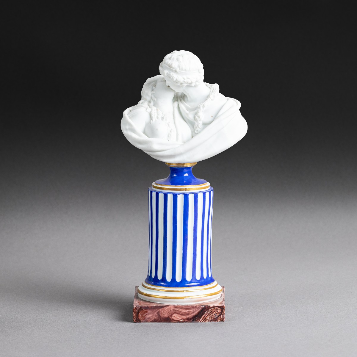 Niderviller, Comte de Custine, d'après Houdon, vers 1780 - Le baiser, buste en biscuit -photo-3