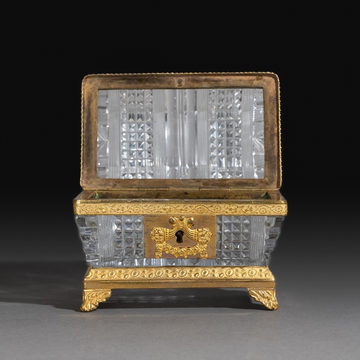 Le Creusot, Circa 1820 - Ormoulu Mounted Crystal Box - Restoration Period-photo-3