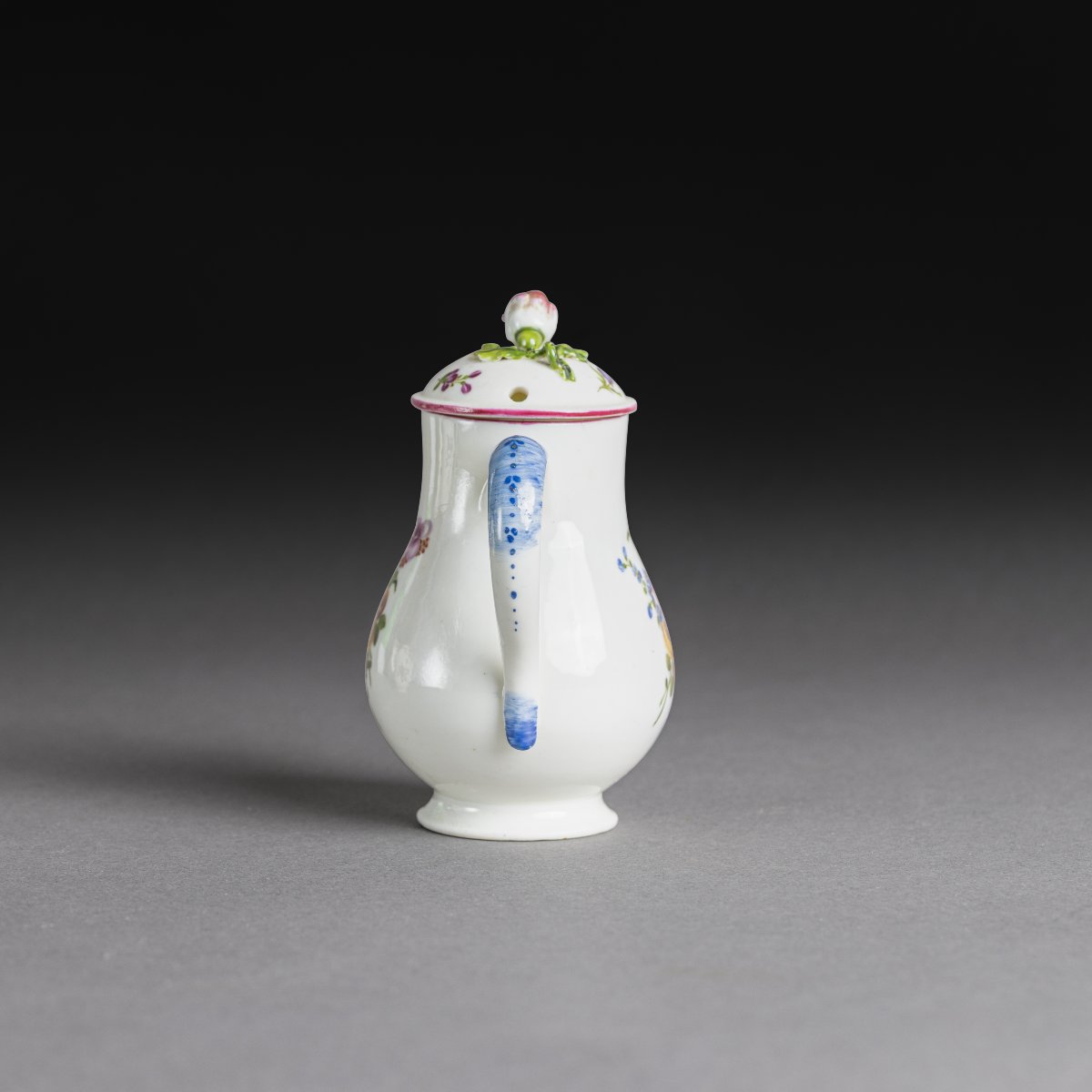 Mennecy, vers 1750 - petit pot à lait couvert en porcelaine tendre-photo-2