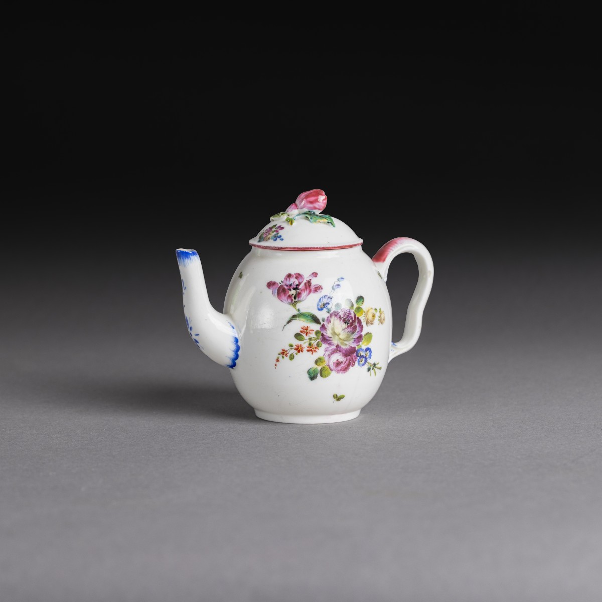 Mennecy, vers 1750 - petite théière calabre en porcelaine tendre-photo-4
