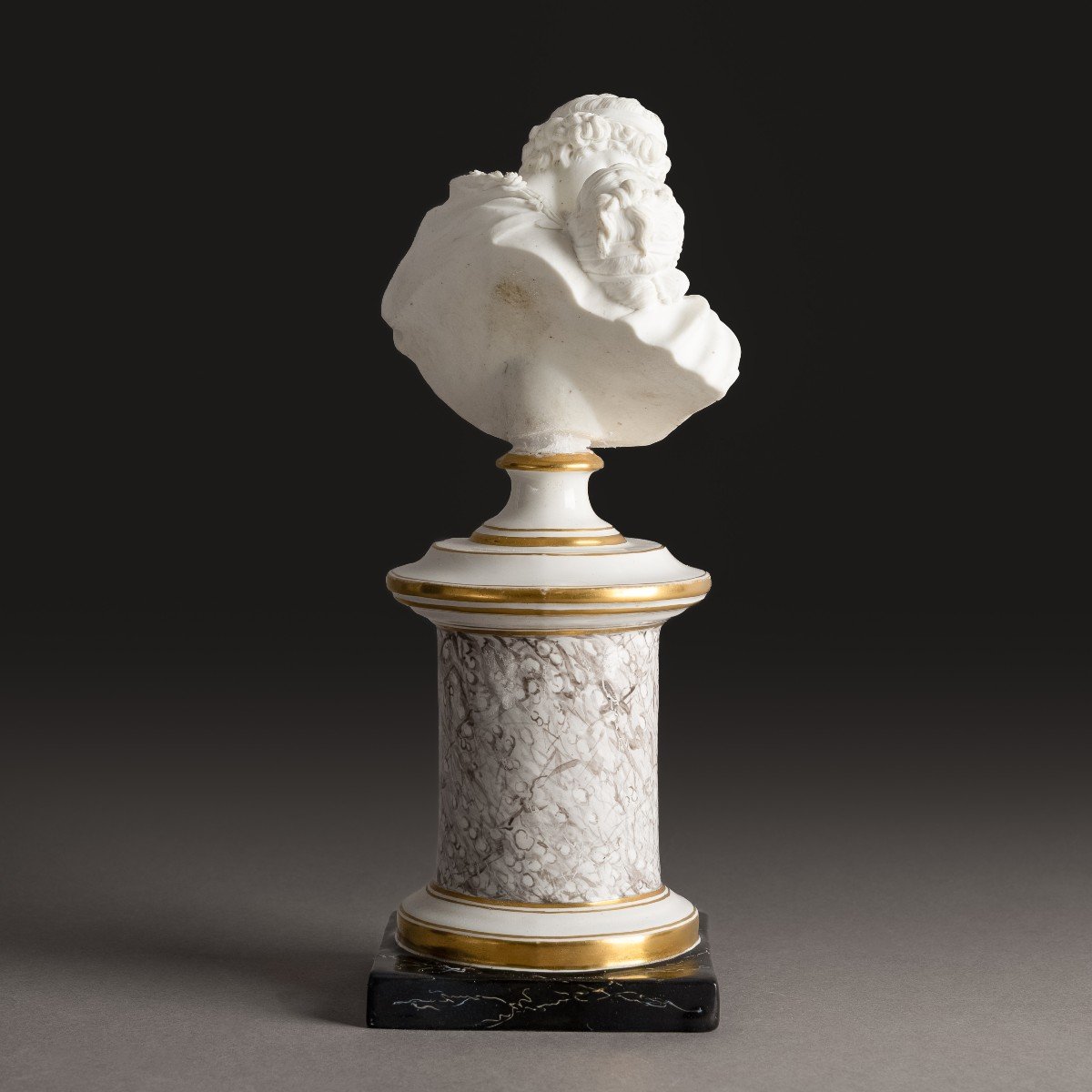Niderviller, d'après Houdon vers 1780 - Le baiser, buste en biscuit et socle en faïence-photo-1