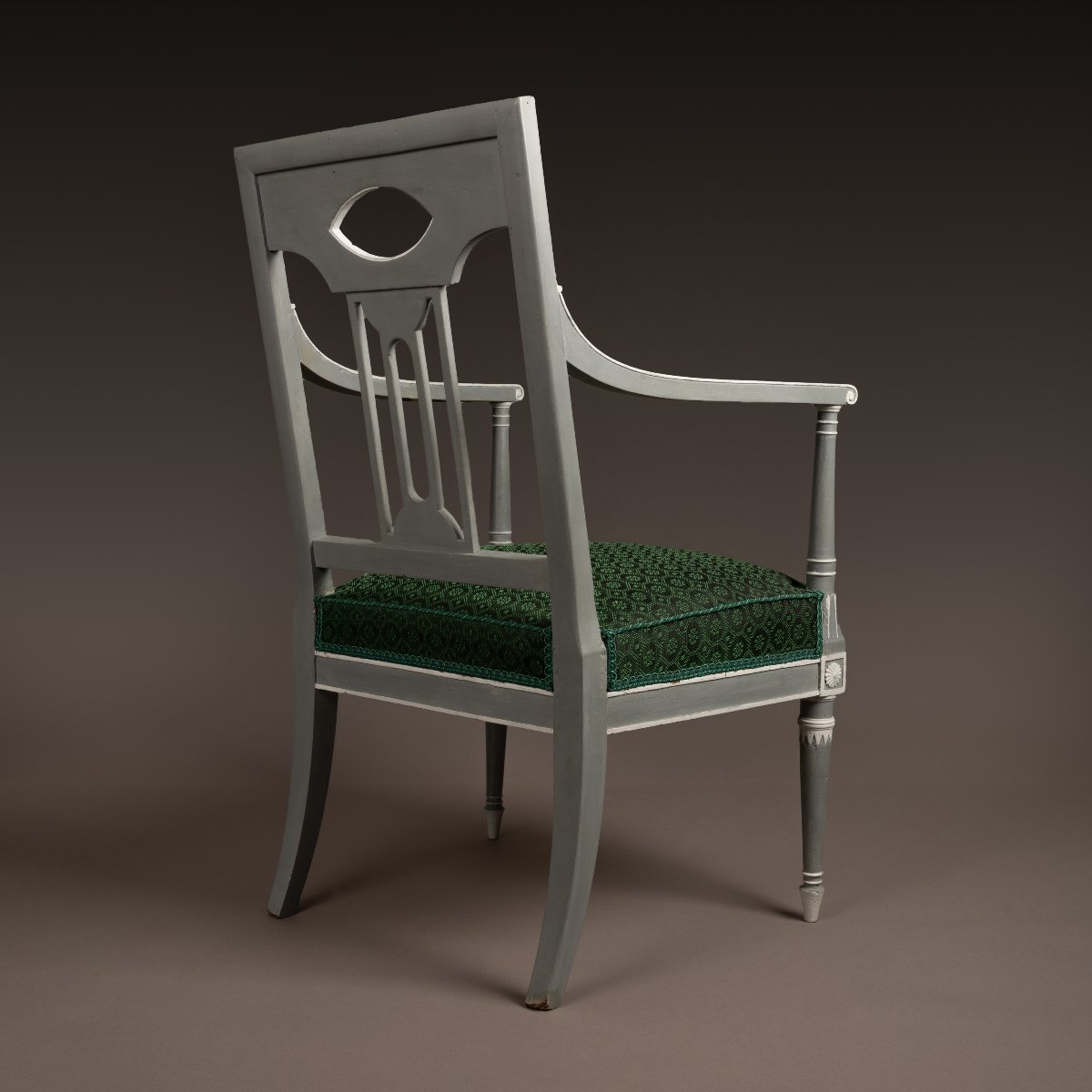 Jacob Frères - fauteuil Directoire à dossier repercé - bois peint et tissu en crin-photo-1