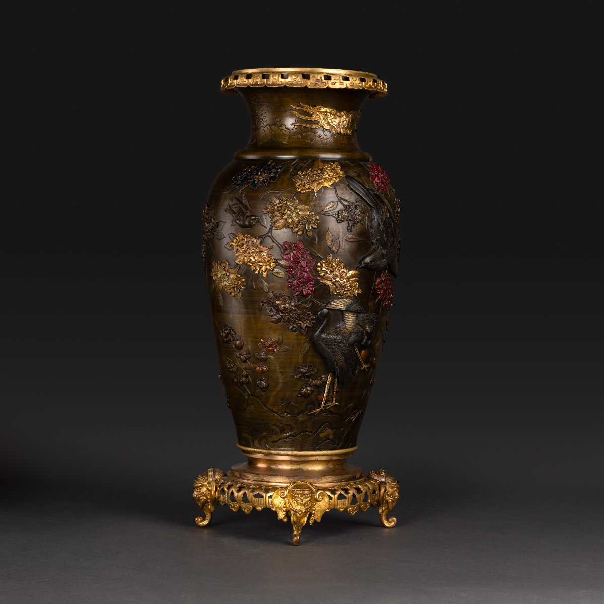 Crystal Staircase, Ca. 1880 (e. Lièvre) — Very Important Sentoku Vase, Japan, Meiji Era -photo-1