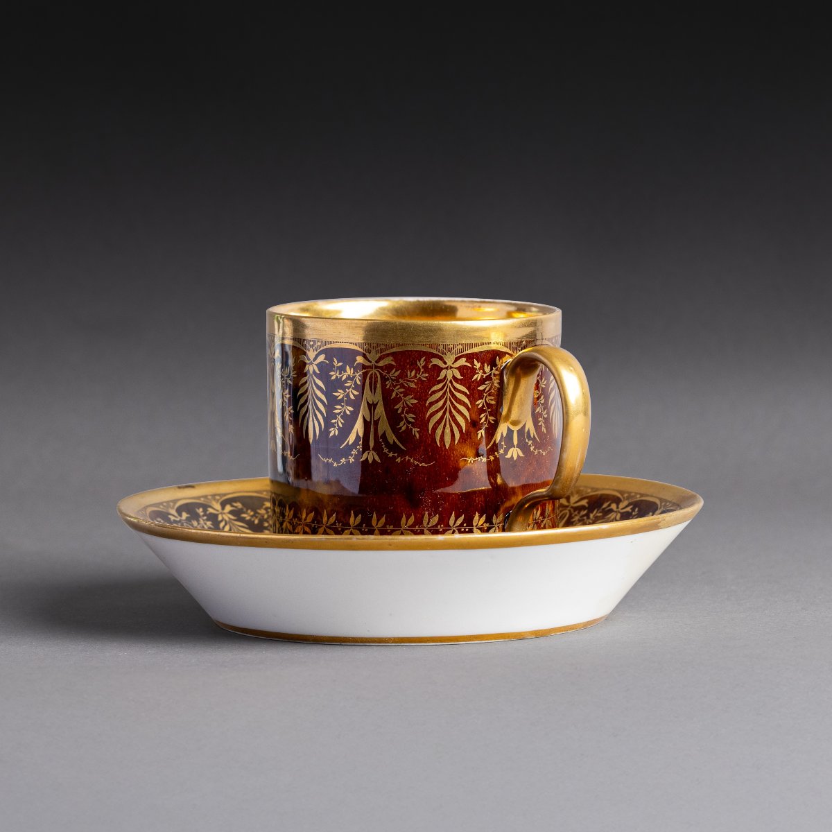 Dihl And Guerhard, Consulate And Empire Periods—chocolate Cup And Saucer—tortoiseshell-patterned Base-photo-1