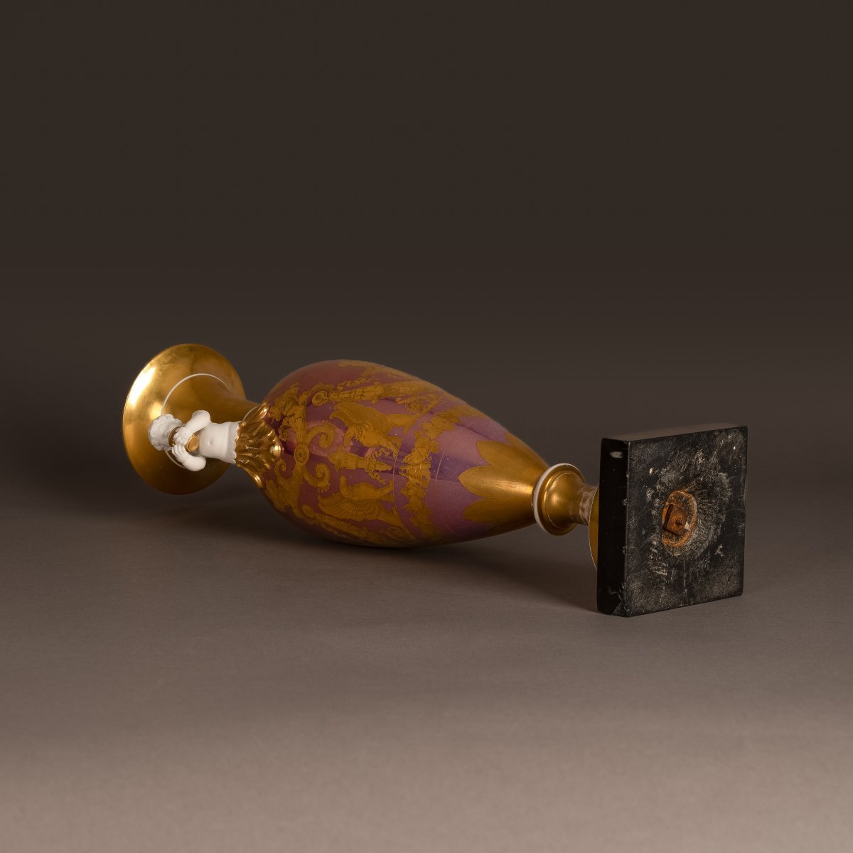 Paris, vers 1800 - grand vase fuseau en porcelaine - rare fond de lustre métallique-photo-2