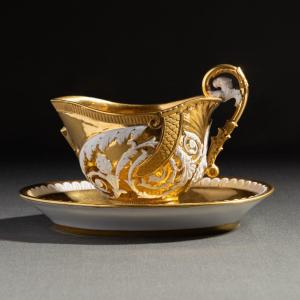 Feuillet à Paris - Porcelain “casque” Cup And Saucer Circa 1820, Very Rich Gilding