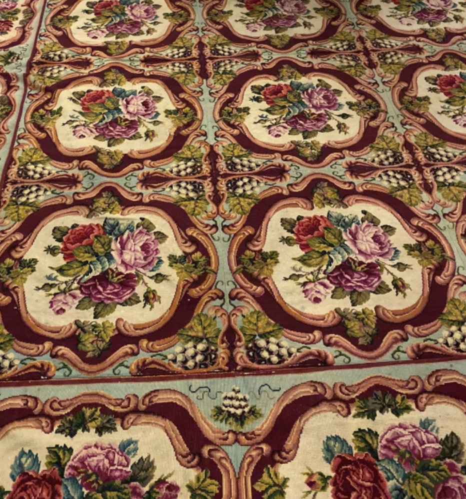 19th Century Carpet, Exceptional Provenance-photo-4