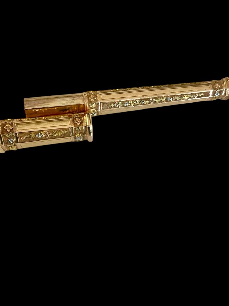 Eighteenth Century Colored Gold Case-photo-2