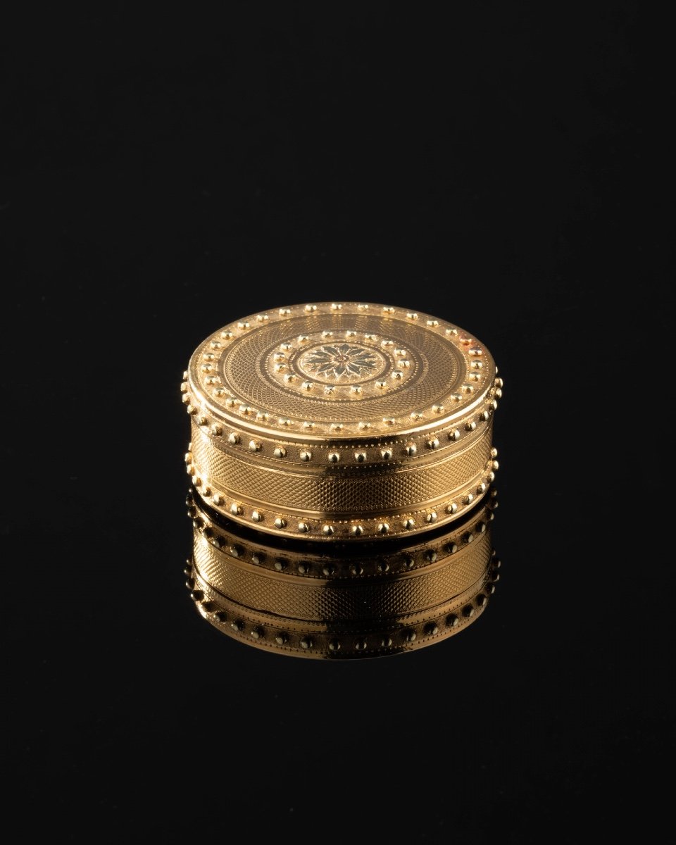 Boite Drageoir En Or d'époque Louis XVI-photo-1