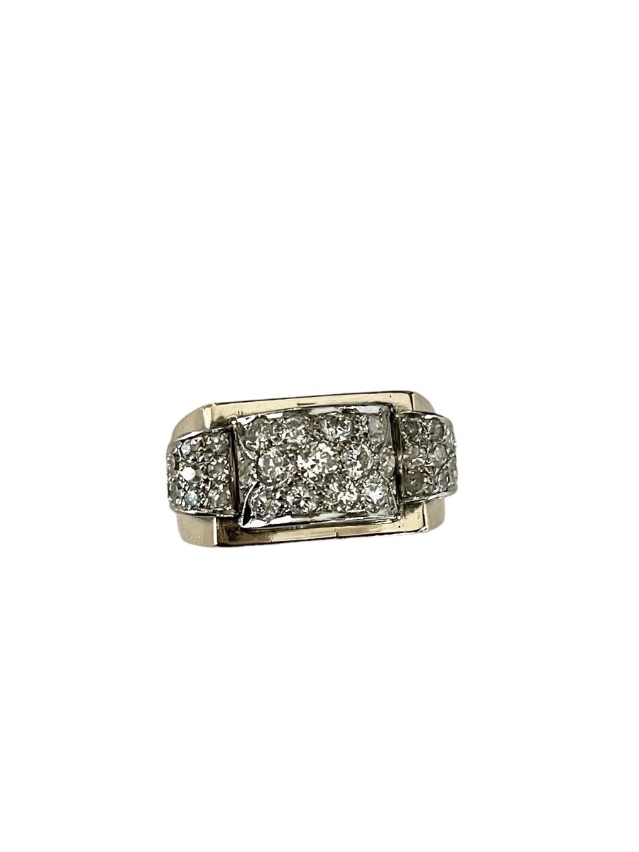 1940s Ring In Gold And Diamonds,