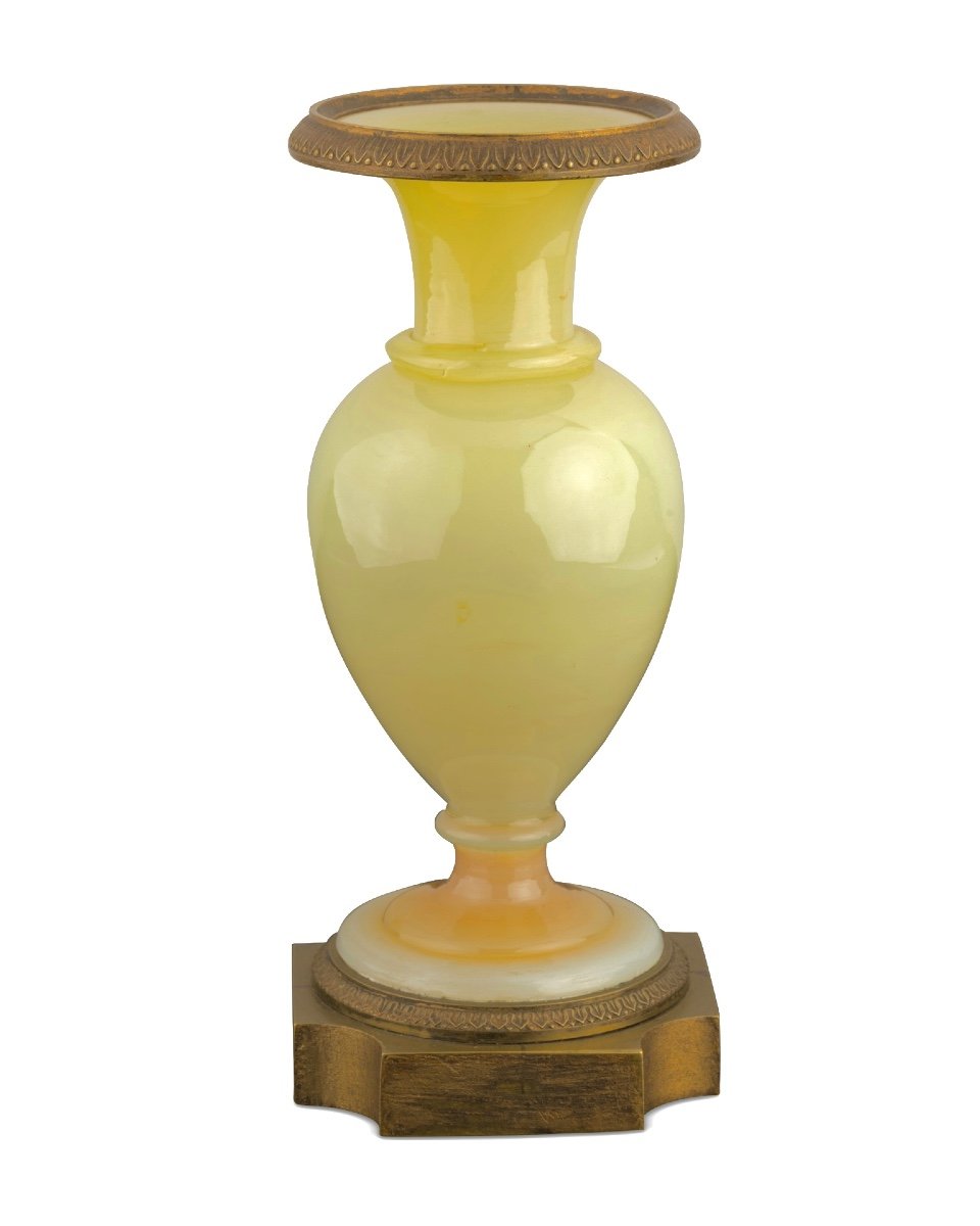 Rare Vase Charles X En Cristal d'Opale Jaune-photo-2