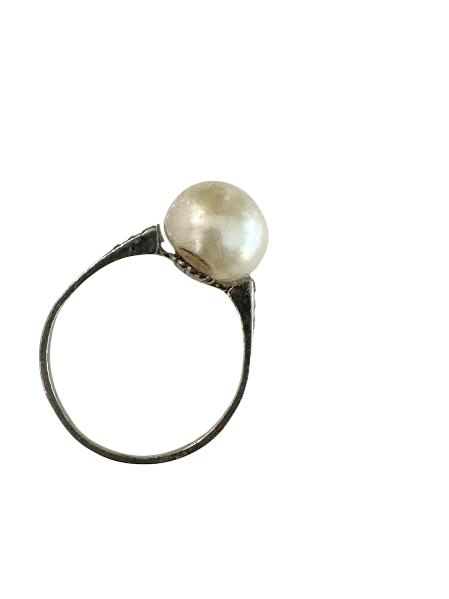 White Gold, Diamond And Fine Freshwater Pearl Ring.-photo-2