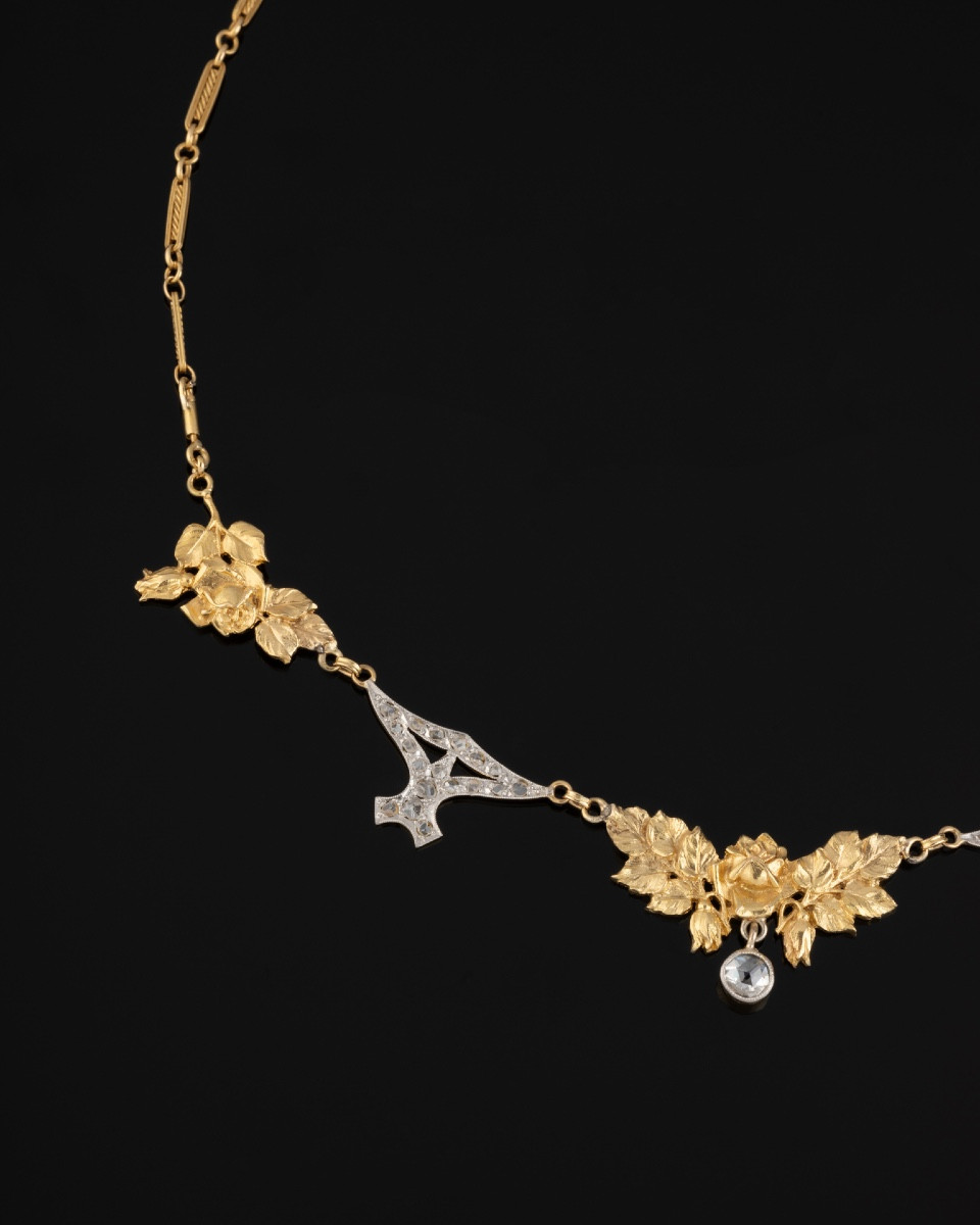 Art Nouveau Necklace In Gold And Diamonds-photo-1