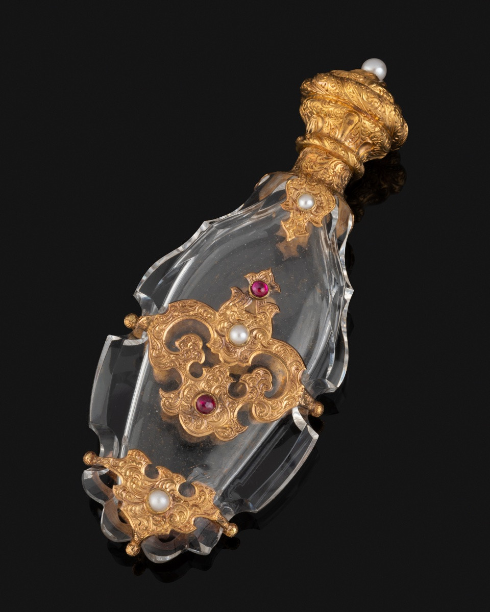 Mellerio Dits Meller: Salt Bottle In Crystal, Gold, Rubies And  Natural Pearls-photo-1