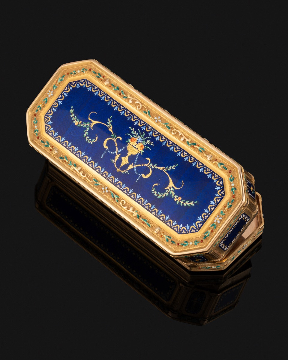 Gold And Enamel Snuffbox From The Late 18th Century Early 19 Th Century-photo-3