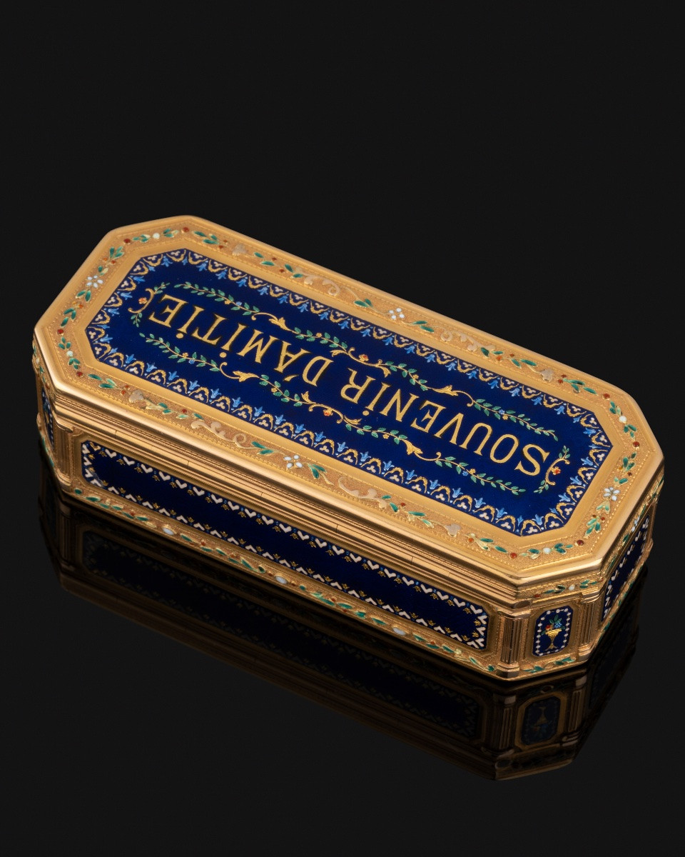 Gold And Enamel Snuffbox From The Late 18th Century Early 19 Th Century-photo-3