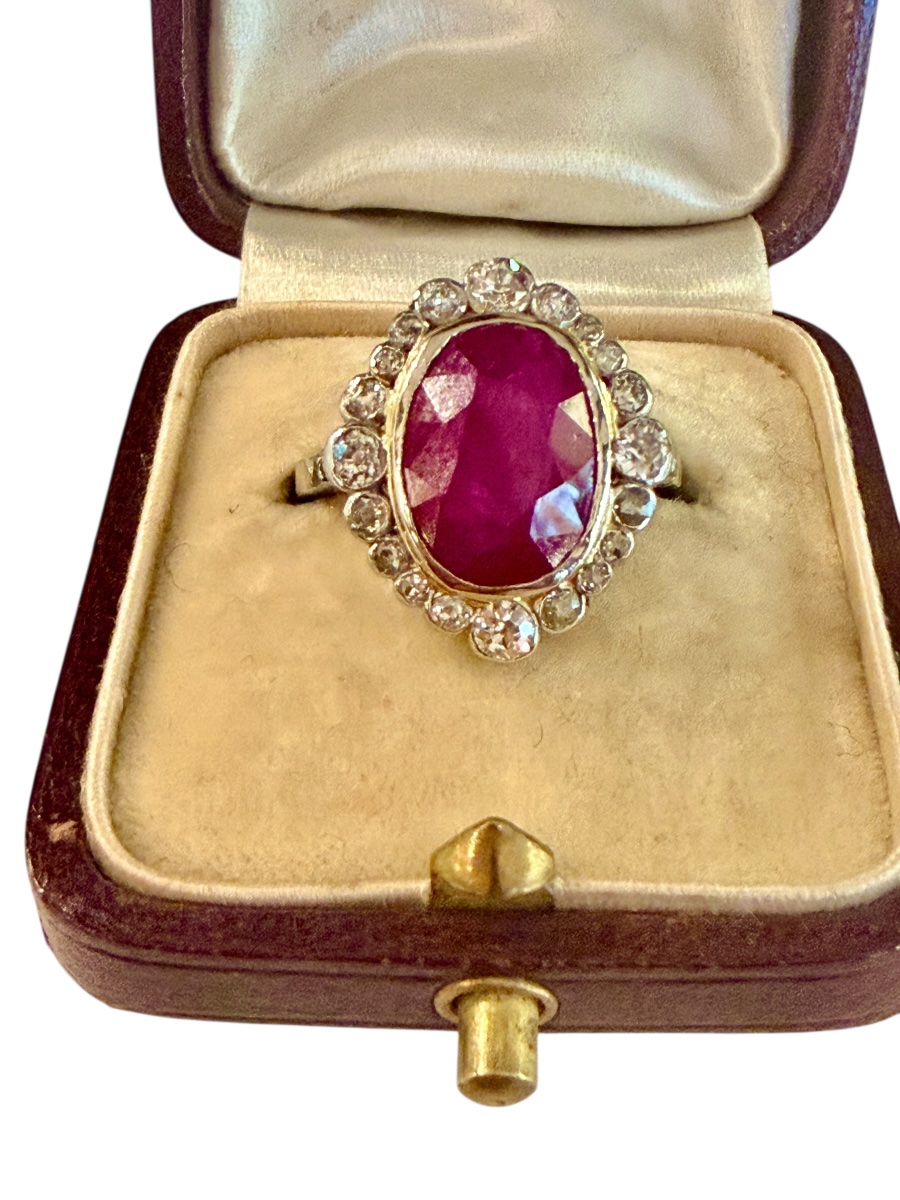 Antique Gold Ring Set With A Natural Burmese Ruby-photo-4
