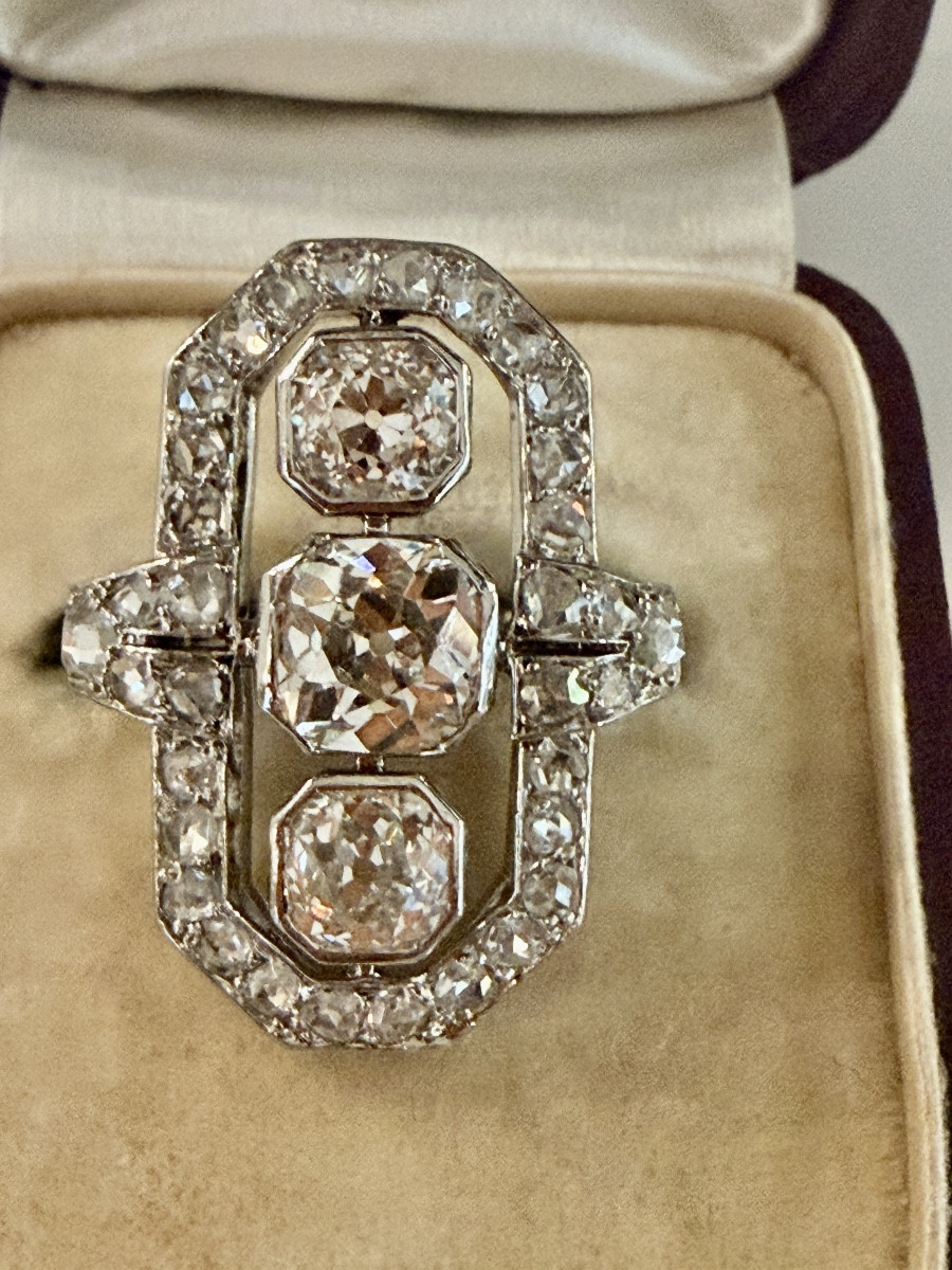 Bague Art-Déco  en platine et diamants-photo-1