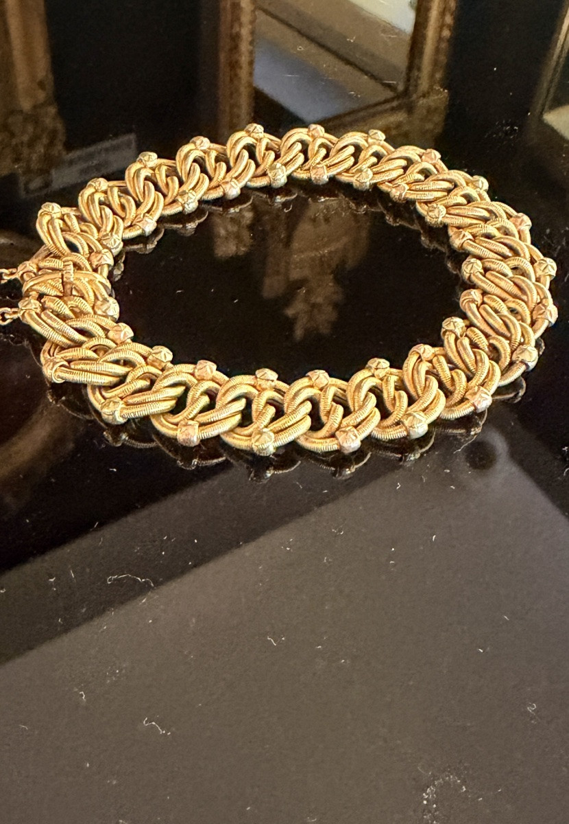 Gold Passementerie Bracelet.-photo-3