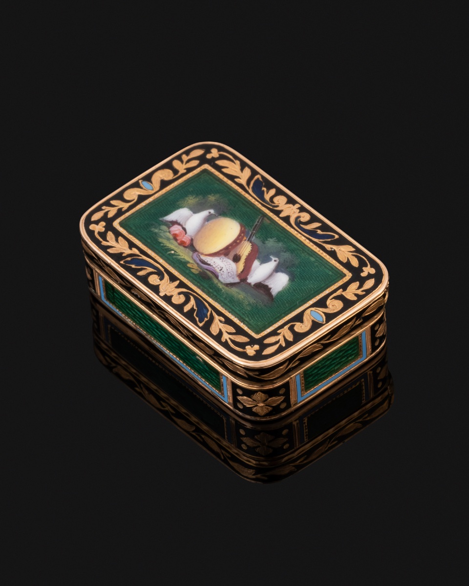 Enameled Gold Perfume Vinaigrette