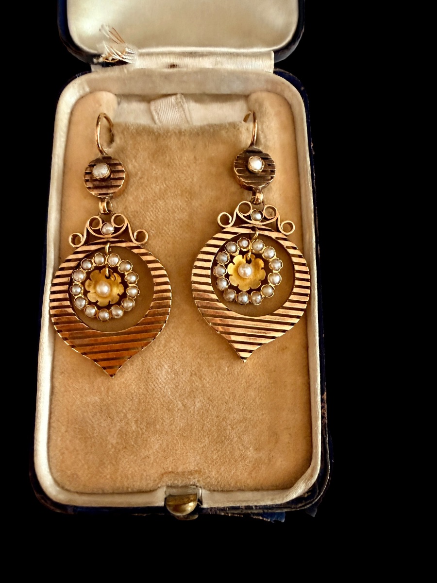 Pendants d'oreilles en or et perles fines Napoléon III