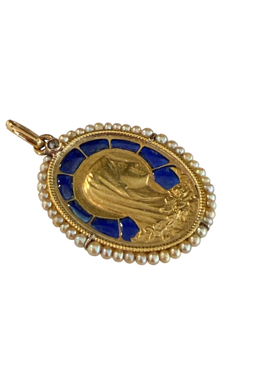 Médaille religieuse de la vierge en or, émail et perles fines-photo-4